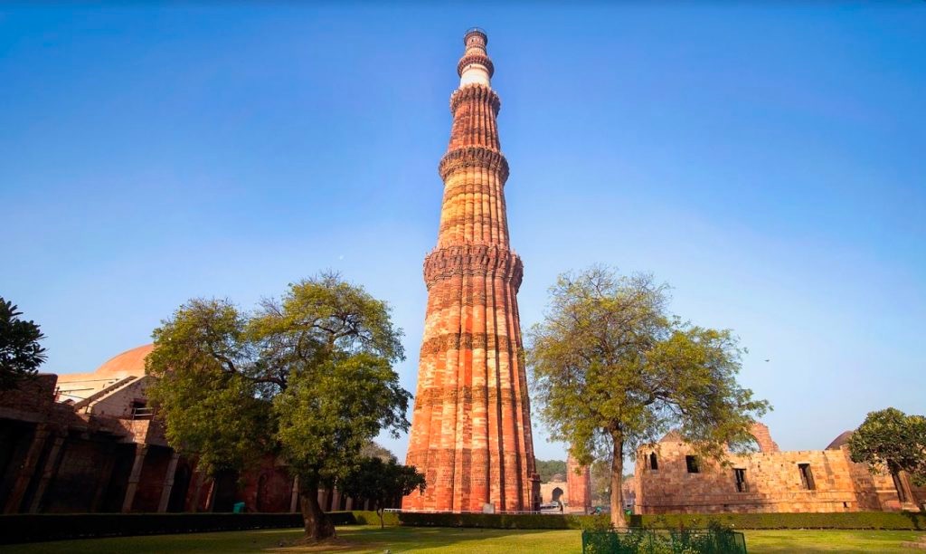 385659 qutub minar